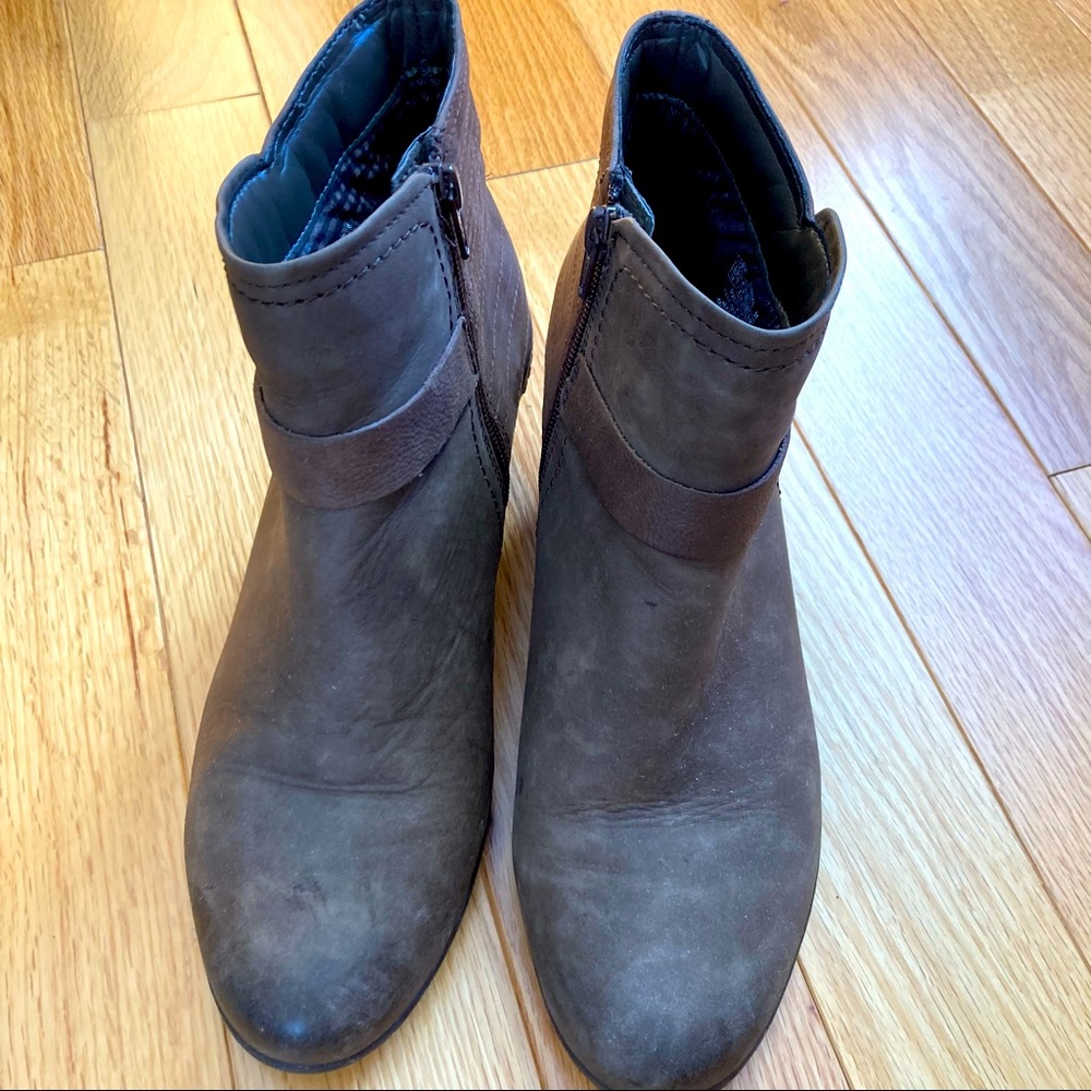 Rockport Cob Hill light brown boots